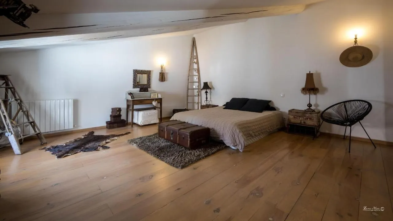 Chambres D Hotes En Provence Mormoiron 0*,  Francia