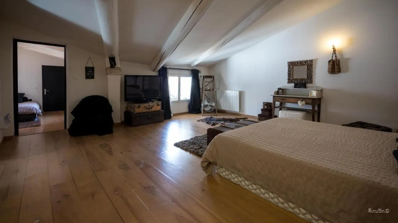 Chambres D Hotes En Provence Mormoiron Alloggio in famiglia